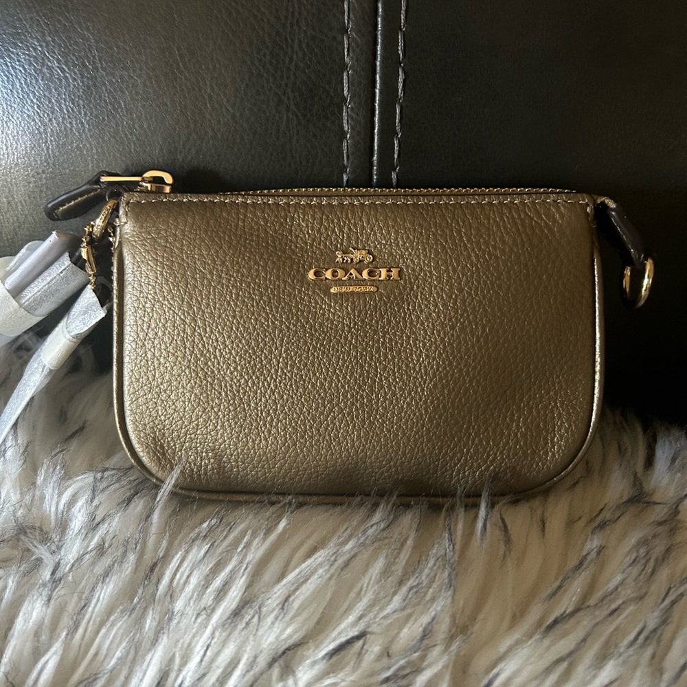 - COACH Nolita 15 NWT